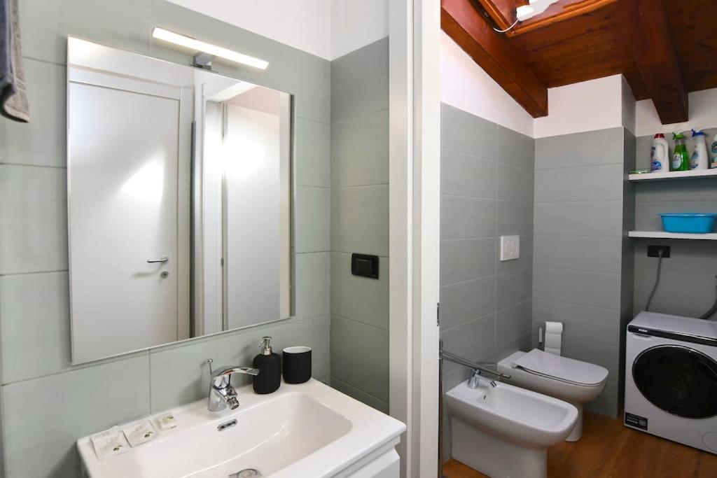 Apartmán Bocconi Fond Prada Ieo Spettacolare Attico Con Terrazzo Milán Exteriér fotografie